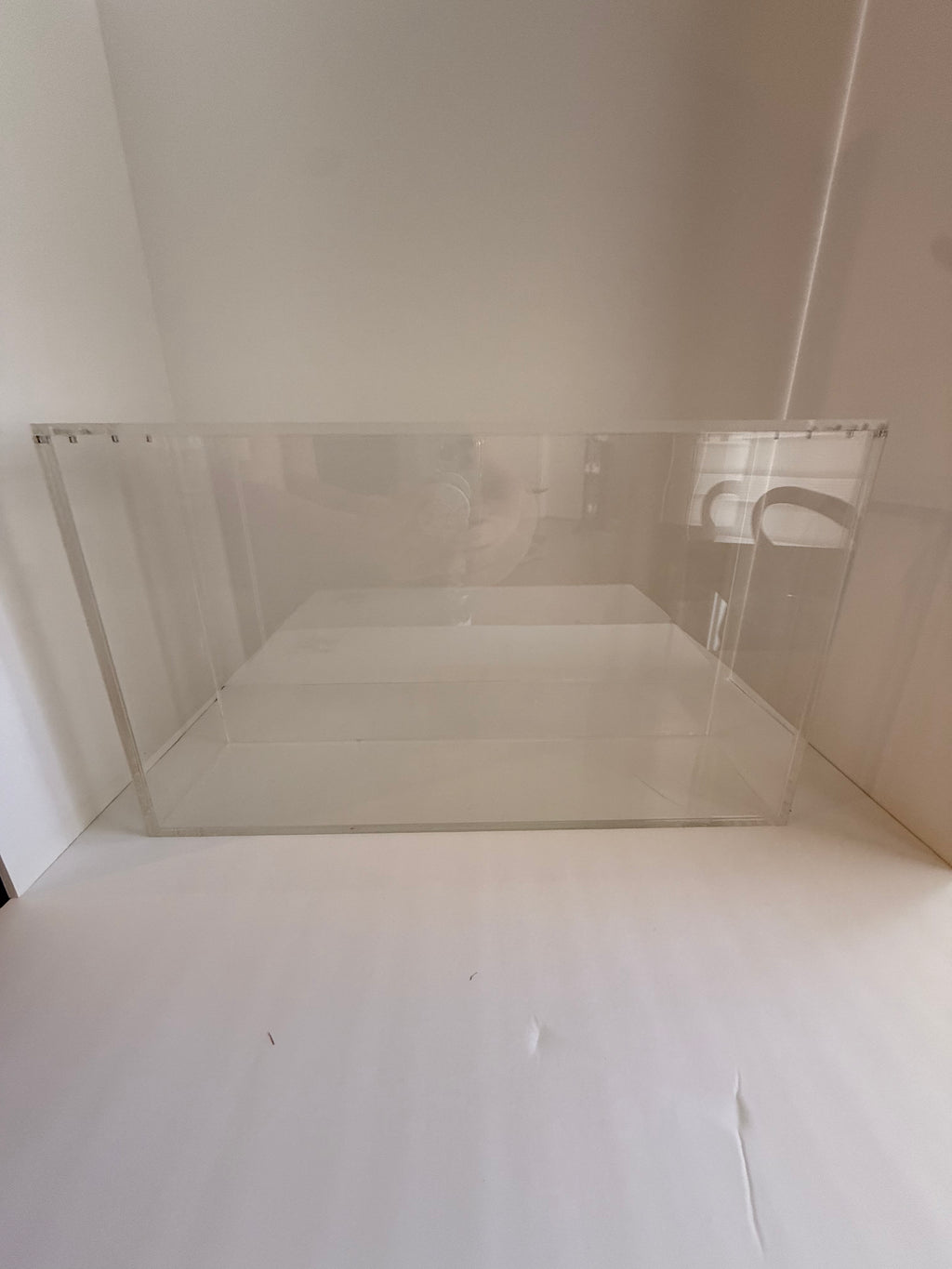 Acrylic Display Case Compatible with Mega Zard X UPC – UV Protected Magnetic Case
